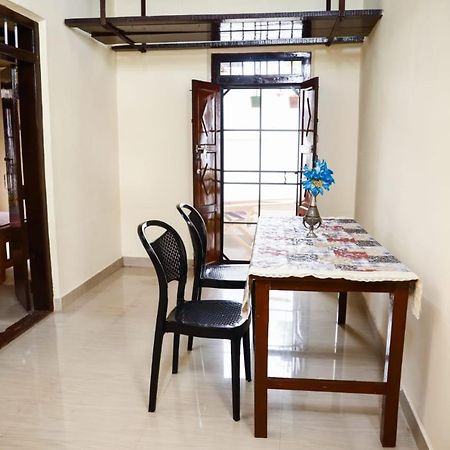 Appartamento Bobbys Corner Alappuzha Esterno foto