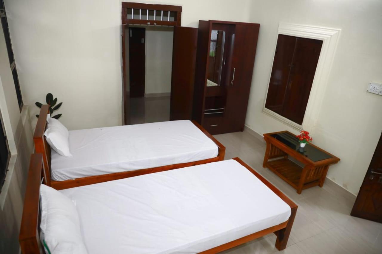 Appartamento Bobbys Corner Alappuzha Esterno foto