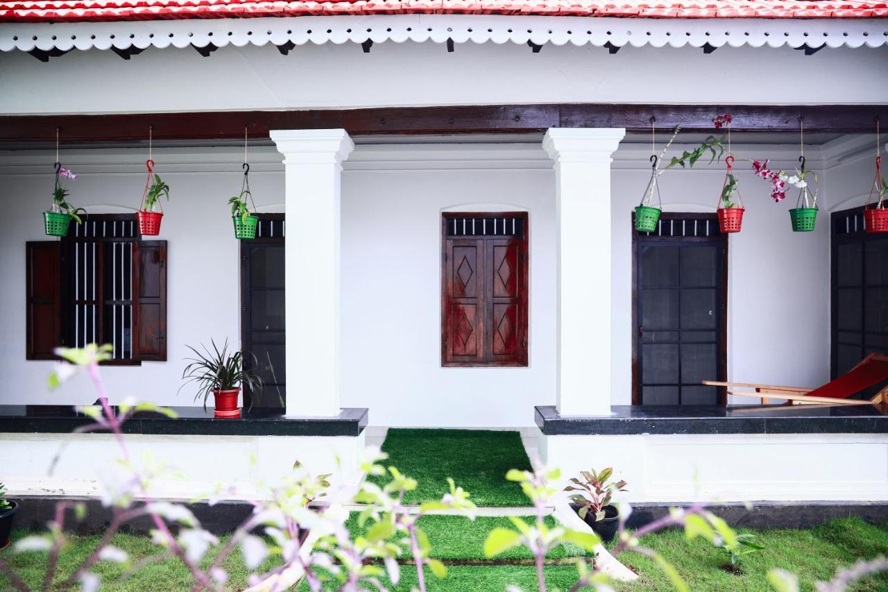 Appartamento Bobbys Corner Alappuzha Esterno foto